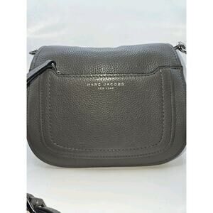 Marc Jacob's NY Grey Pebbled Leather Crossbody Bag Purse